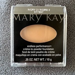 MaryKay Ivory2 Cream to Powder Foundation